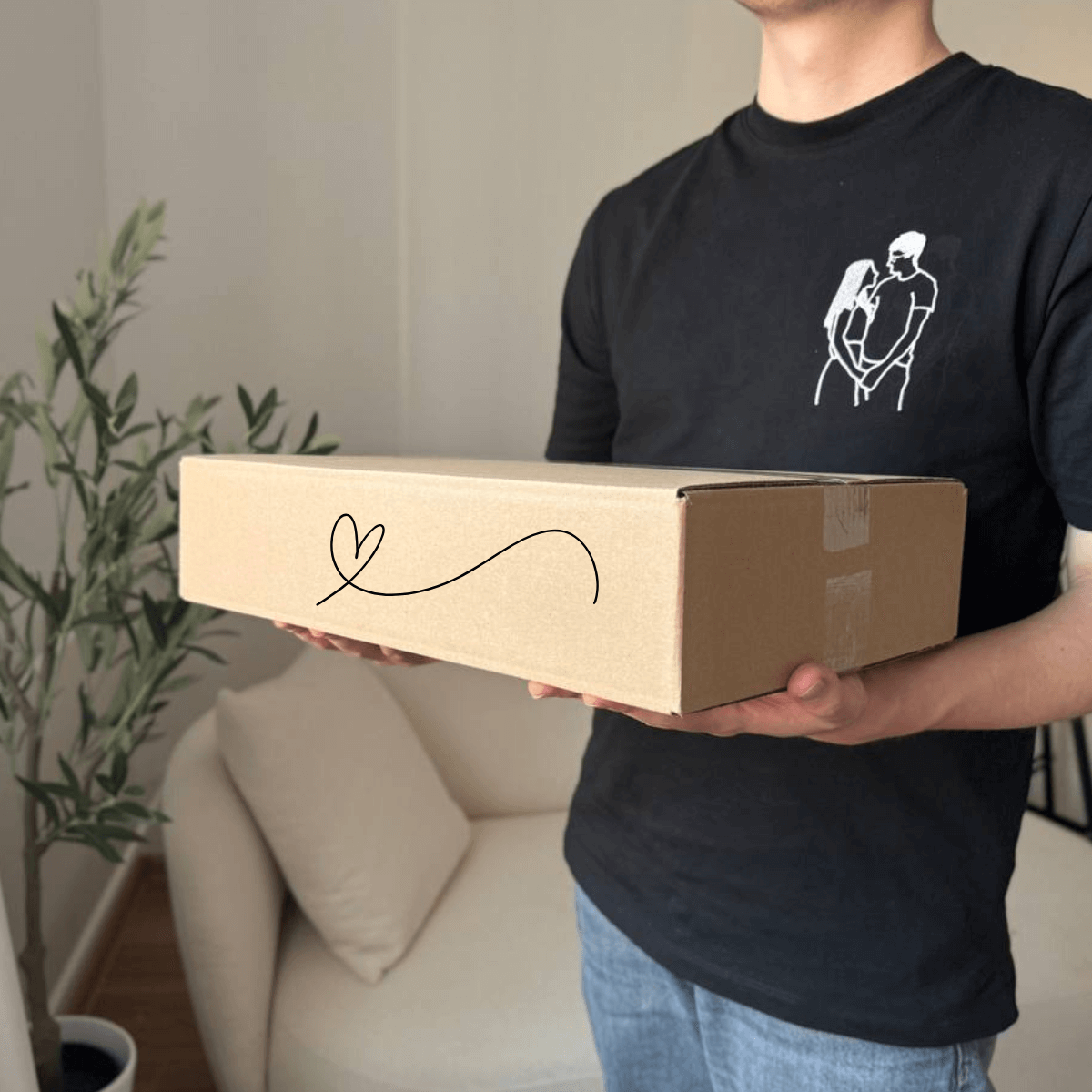 Zabalení objednávky vyšívaného oblečení od HadrKérka